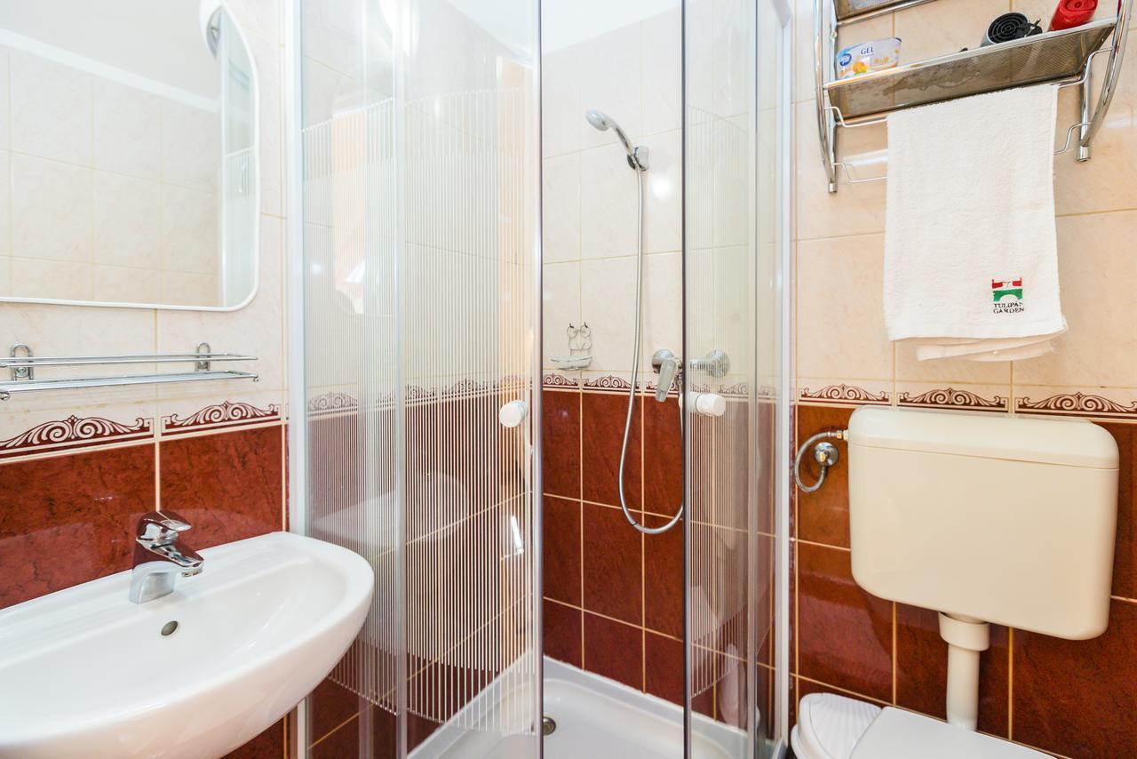 Almafa Apartmanhaz Эгер Экстерьер фото